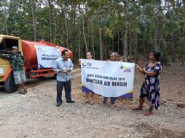 Desa Jatiayu Terima Droping Air Bersih